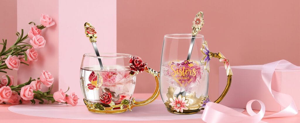 enamel glass mug by hand.